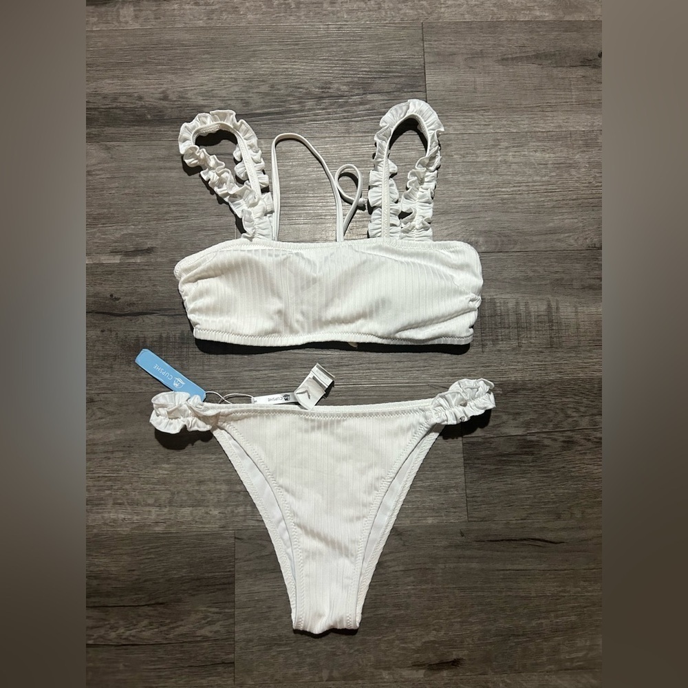 NWT Cupshe White Ruffle Ribbed Bikini S - Picture 3 of 7